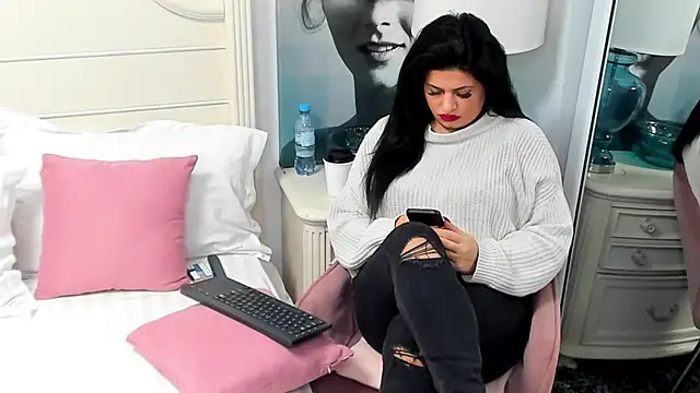 Snapshot of Heidix chatting on January 16, 2025, 4:07 am Heidix online show from January 16, 2025, 4:07 am