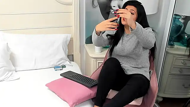 Snapshot of Heidix chatting on January 27, 2025, 3:58 am Heidix online show from January 27, 2025, 3:58 am