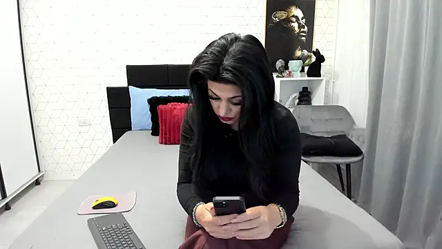 Heidix online show from April 7, 2026, 3:07 am