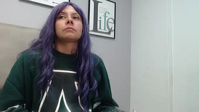 valevicious online show from September 25, 2025, 5:49 pm