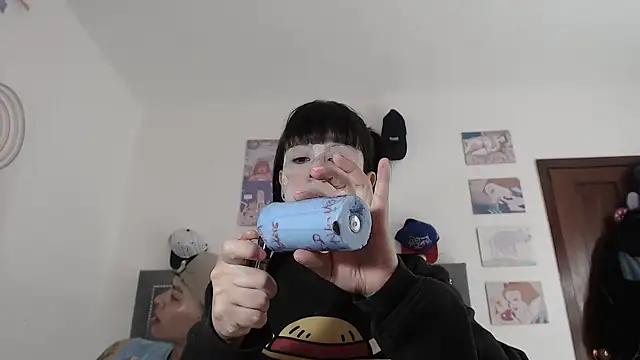 dulce maria x online show from February 7, 2025, 7:38 pm