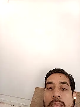 Snapshot of Januooo chatting on January 10, 2026, 9:33 am Januooo online show from January 10, 2026, 9:33 am