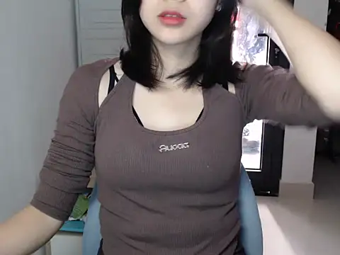Bigg Pussyy Catt online show from December 28, 2024, 3:58 am