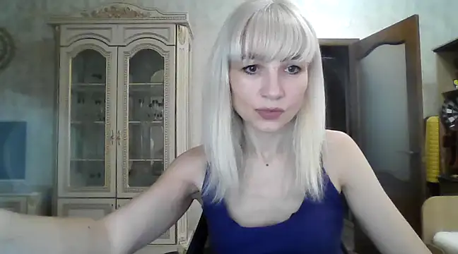 BarbaraKim online show from December 20, 2024, 2:27 pm