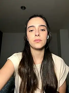 Snapshot of swrennn19 chatting on January 16, 2026, 11:20 pm swrennn19 online show from January 16, 2026, 11:20 pm