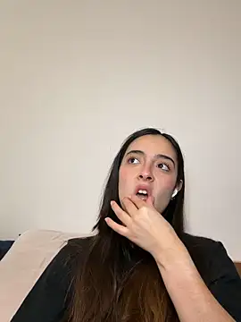 Snapshot of swrennn19 chatting on March 21, 2026, 2:42 pm swrennn19 online show from March 21, 2026, 2:42 pm