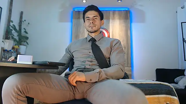 Andrew 4  online show from February 21, 2026, 2:34 am