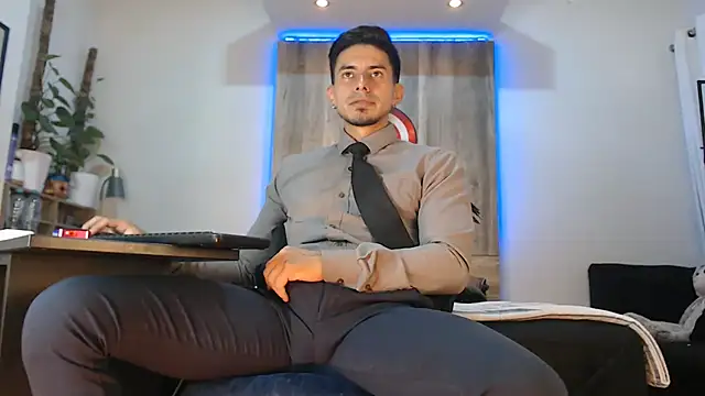 Snapshot of Andrew_4_ chatting on April 24, 2026, 4:59 am Andrew 4 online show from April 24, 2026, 4:59 am