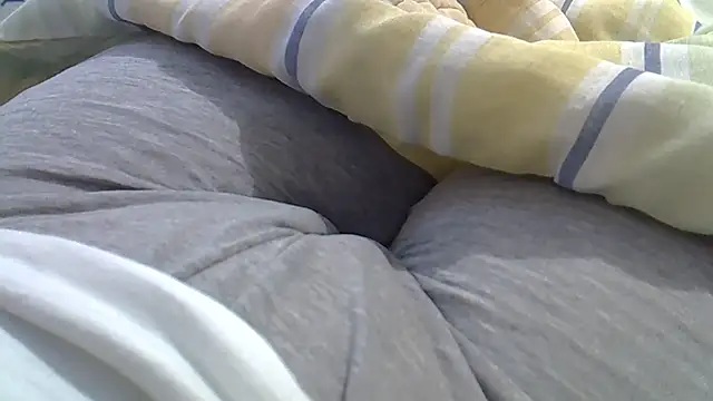 perescam online show from October 8, 2025, 6:27 pm