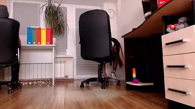 CassieDonald online show from October 7, 2025, 9:01 pm