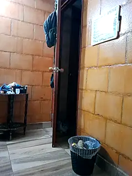 LUNAdeMARTE online show from October 2, 2025, 4:19 am