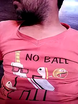 Snapshot of HotBoyOm chatting on February 15, 2025, 5:39 pm HotBoyOm online show from February 15, 2025, 5:39 pm