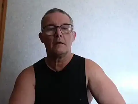 Snapshot of bigballnz chatting on February 1, 2025, 7:34 pm bigballnz online show from February 1, 2025, 7:34 pm
