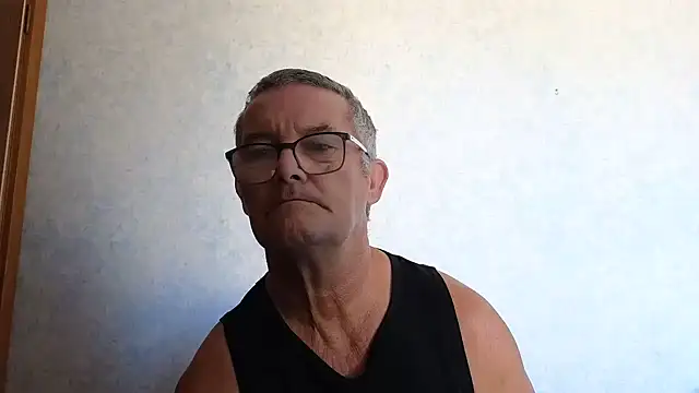 Snapshot of bigballnz chatting on February 13, 2025, 7:52 pm bigballnz online show from February 13, 2025, 7:52 pm