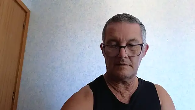 Snapshot of bigballnz chatting on February 14, 2025, 3:43 am bigballnz online show from February 14, 2025, 3:43 am