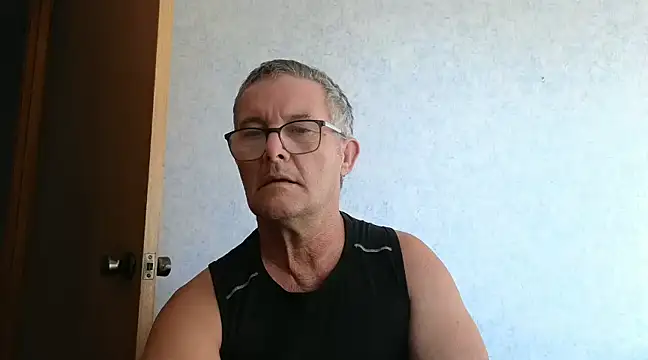 Snapshot of bigballnz chatting on February 23, 2025, 6:17 am bigballnz online show from February 23, 2025, 6:17 am