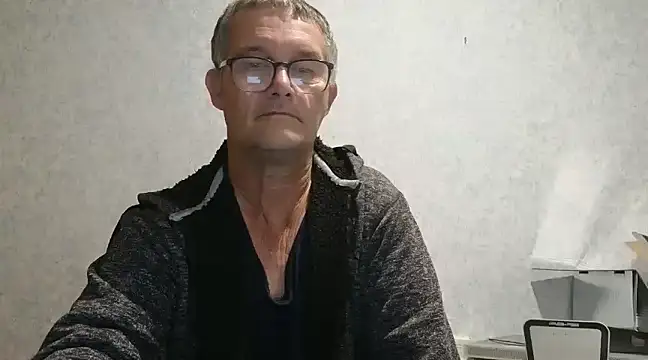 Snapshot of bigballnz chatting on March 11, 2025, 8:31 pm bigballnz online show from March 11, 2025, 8:31 pm