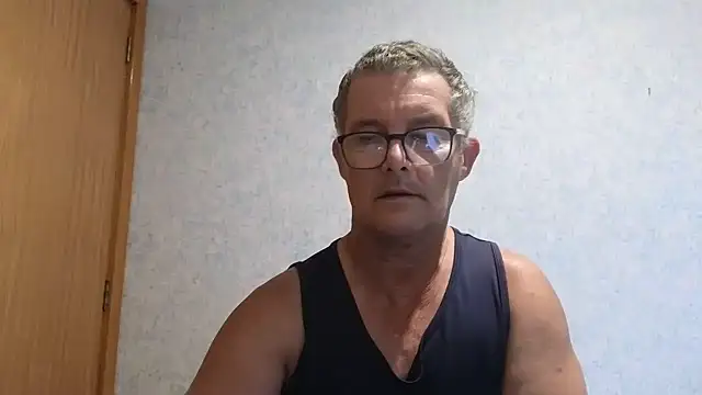 Snapshot of bigballnz chatting on March 12, 2025, 6:29 am bigballnz online show from March 12, 2025, 6:29 am