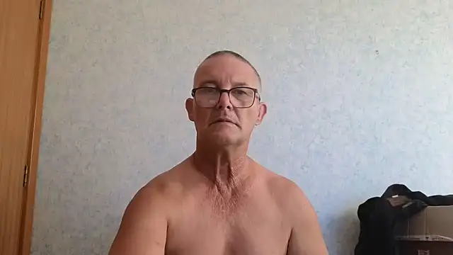 Snapshot of bigballnz chatting on March 21, 2025, 6:05 am bigballnz online show from March 21, 2025, 6:05 am