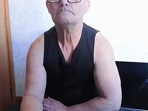 Snapshot of bigballnz chatting on September 21, 2025, 9:38 pm bigballnz online show from September 21, 2025, 9:38 pm