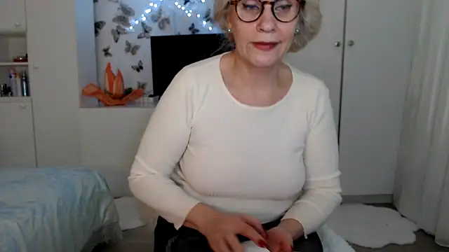 Ghertrude52 online show from February 21, 2025, 10:39 am