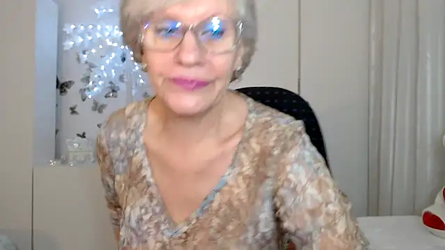 Ghertrude52 online show from March 23, 2025, 4:27 am