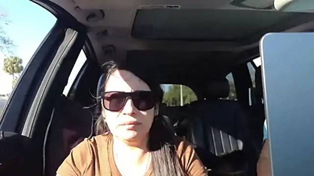 Foglove69 online show from February 19, 2026, 9:22 pm