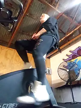 PinkTheHawk online show from November 23, 2025, 9:47 pm