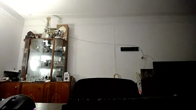 Snapshot of SexxyLety chatting on October 27, 2025, 10:03 pm SexxyLety online show from October 27, 2025, 10:03 pm