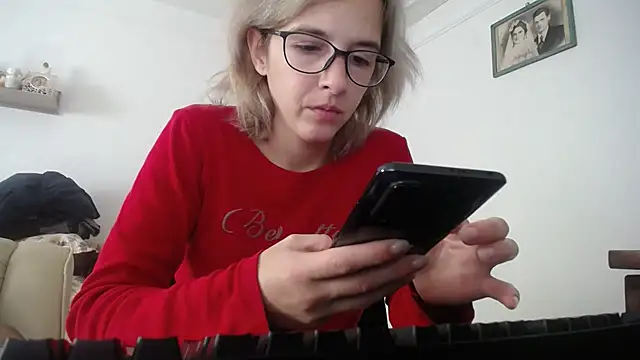 Snapshot of SexxyLety chatting on October 30, 2025, 9:22 am SexxyLety online show from October 30, 2025, 9:22 am