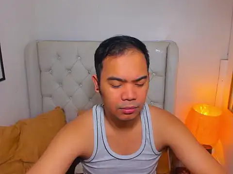 AsianZero online show from March 12, 2026, 8:09 am