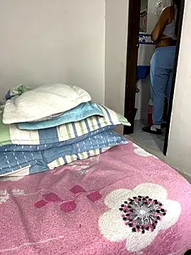 sandylau online show from September 21, 2025, 6:09 pm