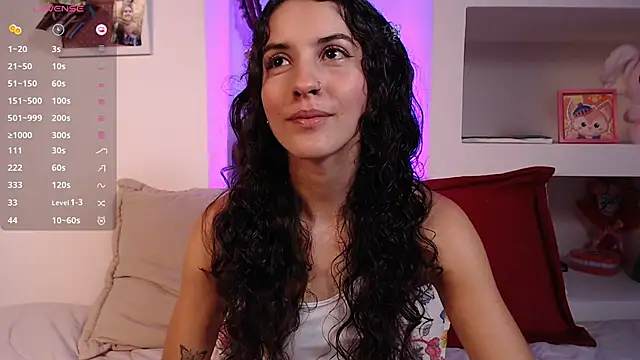 lailypink online show from October 2, 2025, 11:45 pm