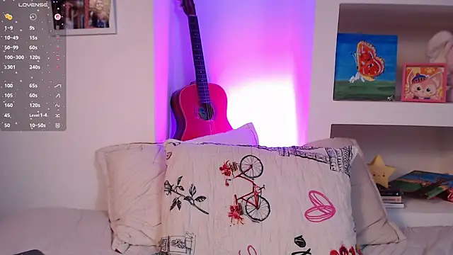 lailypink online show from July 11, 2026, 4:21 pm