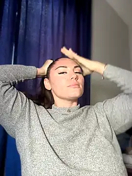 lovely beast online show from April 23, 2026, 1:02 pm