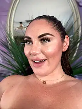 lovely beast online show from April 29, 2026, 5:30 pm