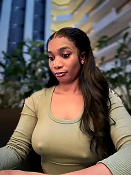   Nessa   online show from November 14, 2025, 12:37 pm