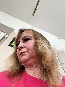 Irina2909xh online show from February 6, 2026, 9:45 am