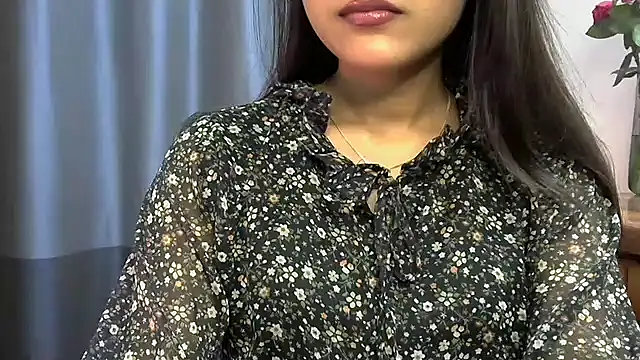 Snapshot of selen_5 chatting on January 21, 2025, 7:28 pm selen 5 online show from January 21, 2025, 7:28 pm