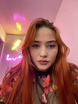 Tulipa  online show from December 19, 2024, 10:10 pm