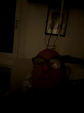 curcuro online show from November 2, 2025, 6:43 pm