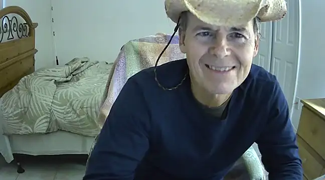 nakeedcowboi65 online show from January 22, 2025, 10:05 pm