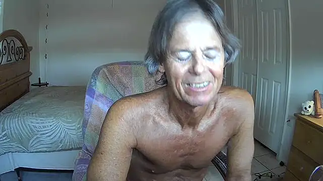 Snapshot of nakeedcowboi65 chatting on July 13, 2026, 11:46 am nakeedcowboi65 online show from July 13, 2026, 11:46 am