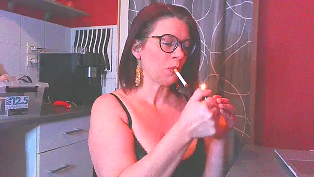 jennylovence online show from February 15, 2025, 1:05 pm