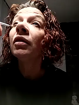 jennylovence online show from November 3, 2025, 8:15 am