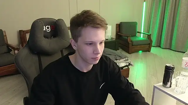 arlekincrop online show from February 27, 2025, 3:26 pm