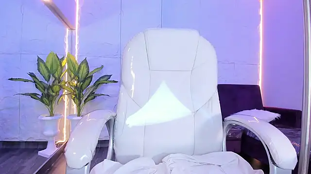 Snapshot of Alexis_camX chatting on March 22, 2025, 3:09 pm Alexis camX online show from March 22, 2025, 3:09 pm