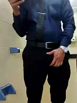 Snapshot of Business_dickkk chatting on December 30, 2024, 10:34 pm Business dickkk online show from December 30, 2024, 10:34 pm