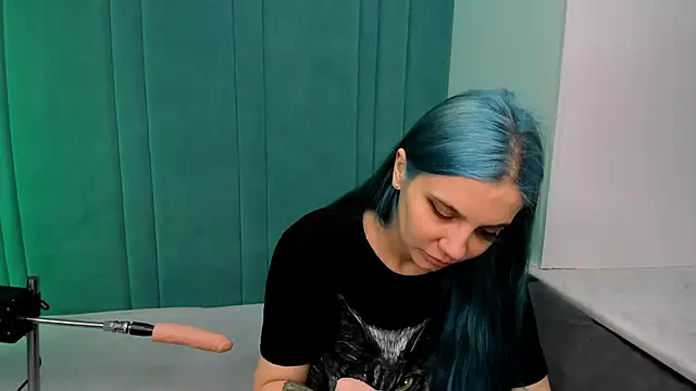 JuliaBusty online show from February 3, 2026, 5:05 am