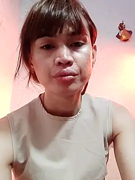 QueenSoreal online show from March 9, 2025, 4:44 pm